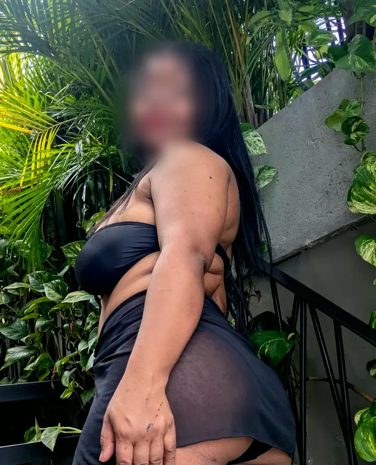 Katja, 22