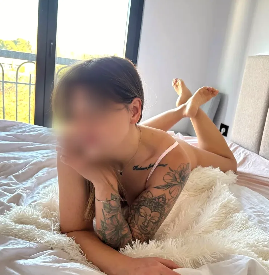 Maja, 34