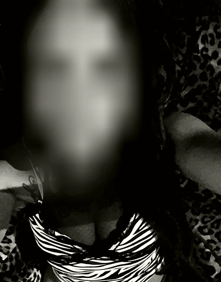 Mariam, 35