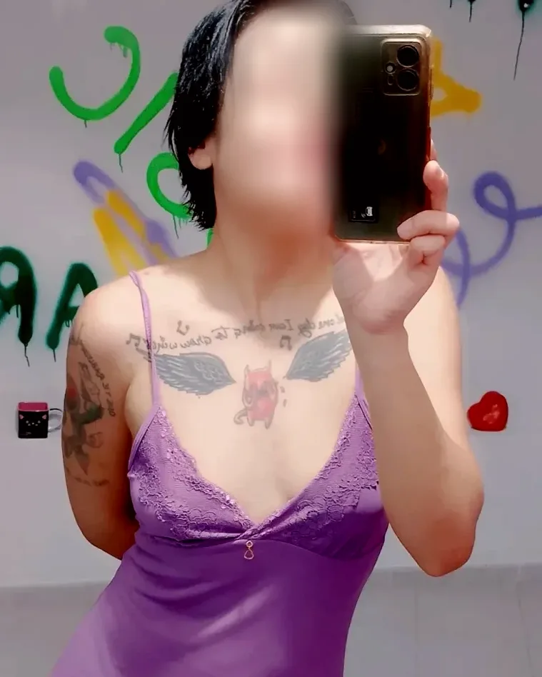 Marianne, 21