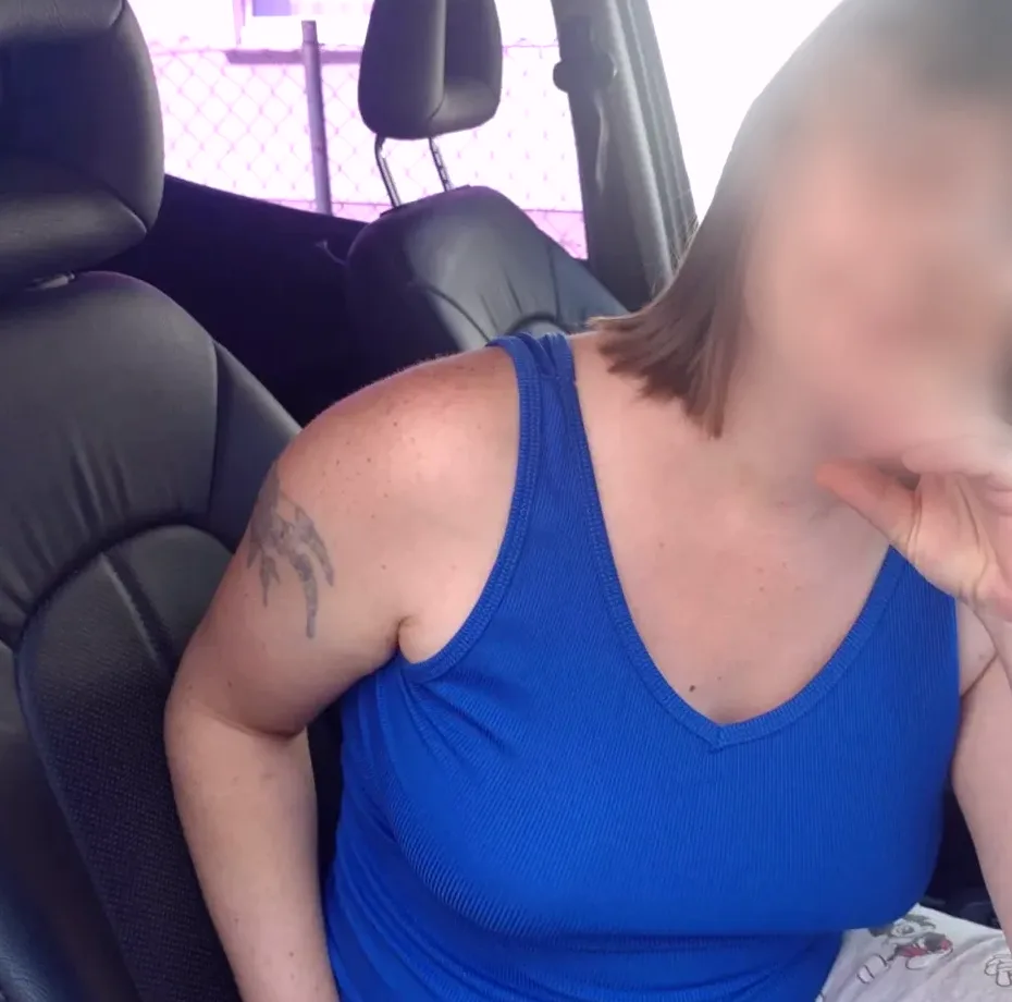 Pernille, 39